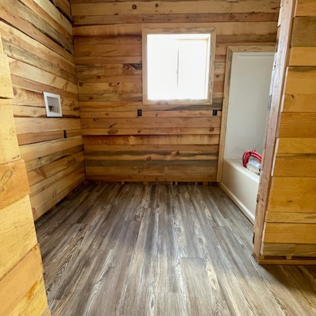 Rough sawn lumber building packages